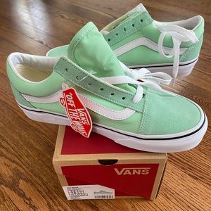 Vans- NWT Old Skool Mint Green Women Sz 7 Men Sz 5.5 Never Worn